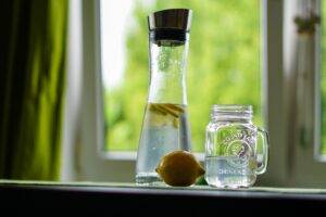 Lemon water and dental health